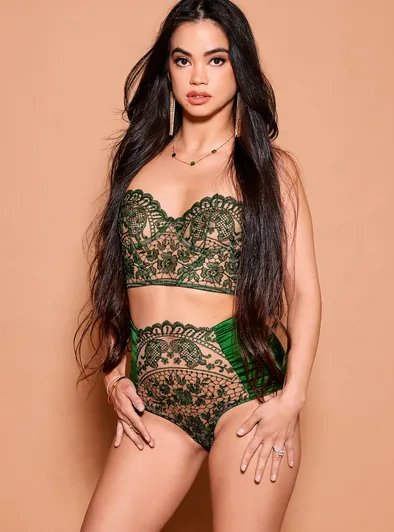 Angelina Moon's Steamy BBC Encounter