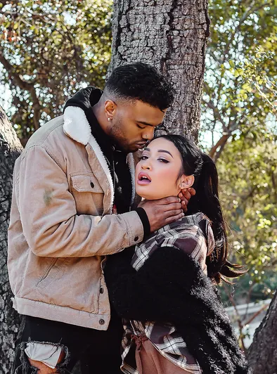 Avery Black Threesome Temptations