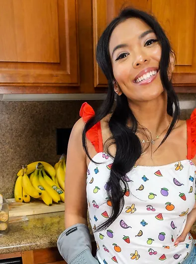 Jada Kai’s Passionate Delivery Escapade