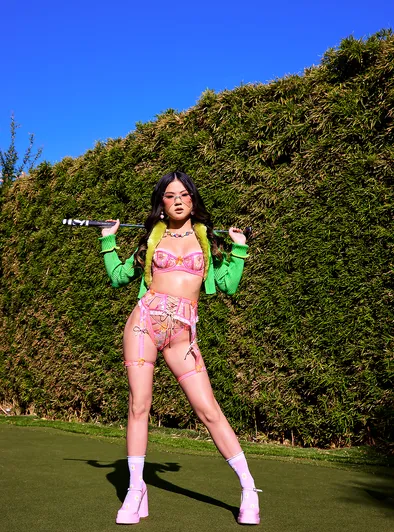 Jennie Rose and Lulu Chu Steamy Golf Course Relief