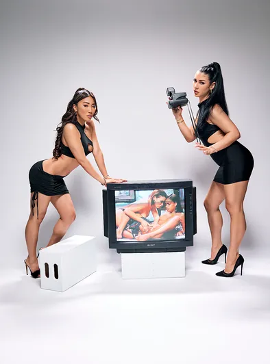 Jennie Rose’s Sensual Awakening with Queenie