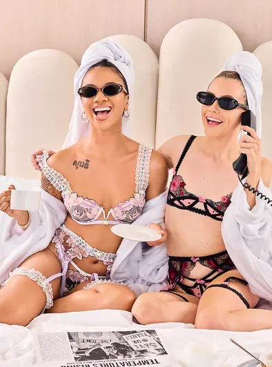 A Sensual Morning with Selena and Ameena