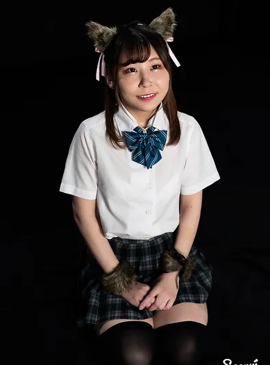 Nagi Tsukino gives a blowjob in a cute outfit