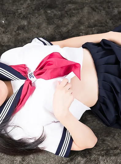 Tsukushi Mamiya’s Schoolgirl Stroke