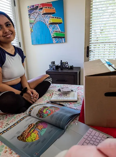 Luna Mills My Science Sexperiment