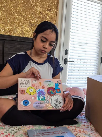 Luna Mills My Science Sexperiment