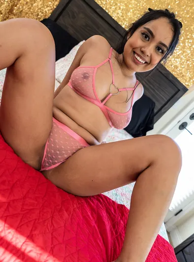 Luna Mills All My Toys