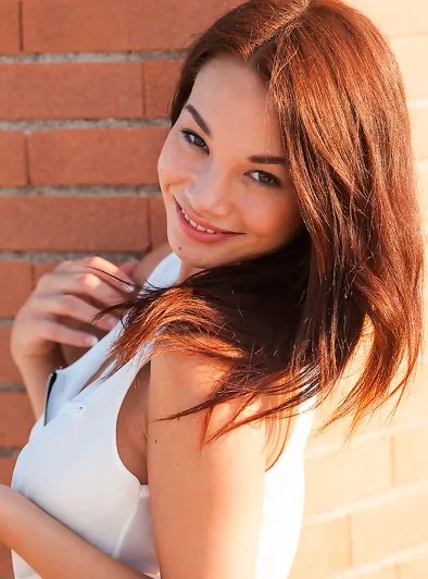 Nici Dee’s Sunny Stroll