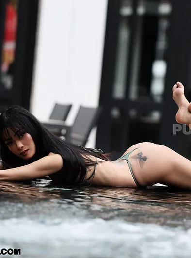 Ryn’s Daring Day of Glam and Play