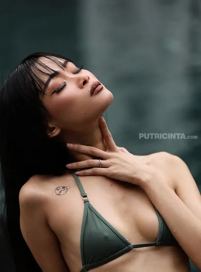 Ryn’s Daring Day of Glam and Play