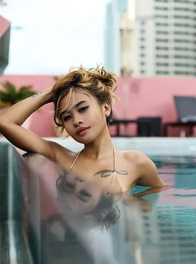 Namy’s Hot Pool Day and Steamy Private Show