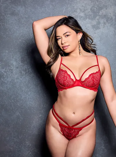 Cookie and Scarlett’s Sexy Game Night