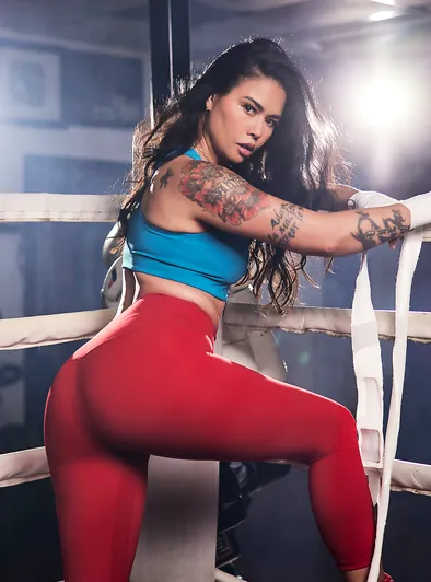 Dana Vespoli's Steamy Ring Action