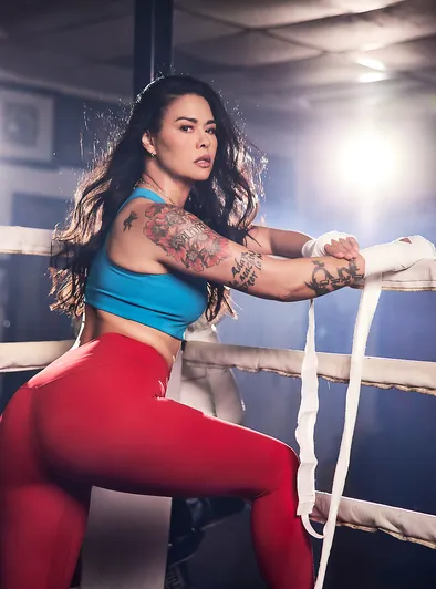 Dana Vespoli's Steamy Ring Action