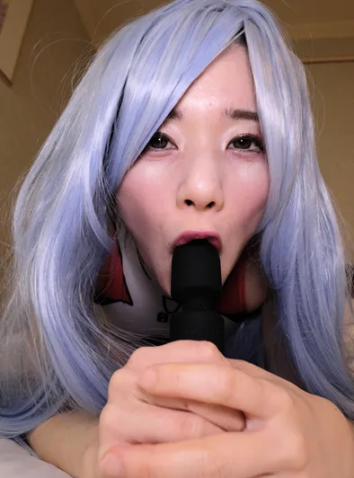 Ringo Fujii Sucks & Toys With Her Vibrator