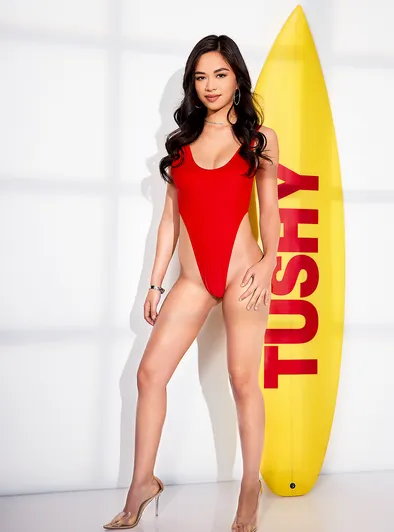 Scarlett’s Sexy Bedtime Rebellion