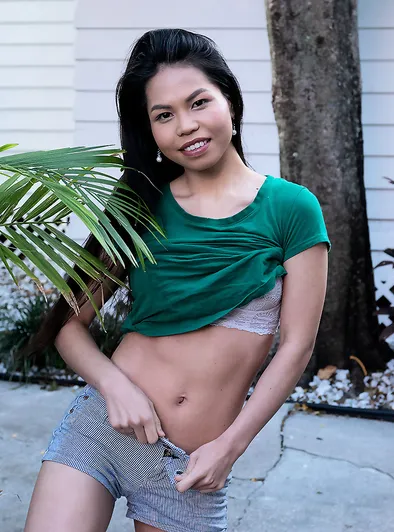 Evie Ling's Wild Vietnamese Vibe