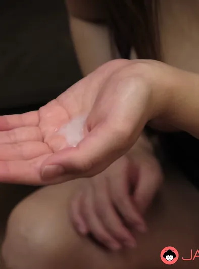 Honoka Orihara Sucks Cock While Toy Fucks Her Pussy