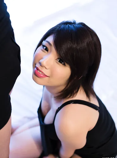 Mei Ashikawa Jerks and Licks Big Cock Cum