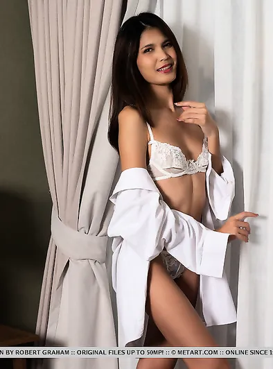 Tan Spreads Her Legs Wide on Chair