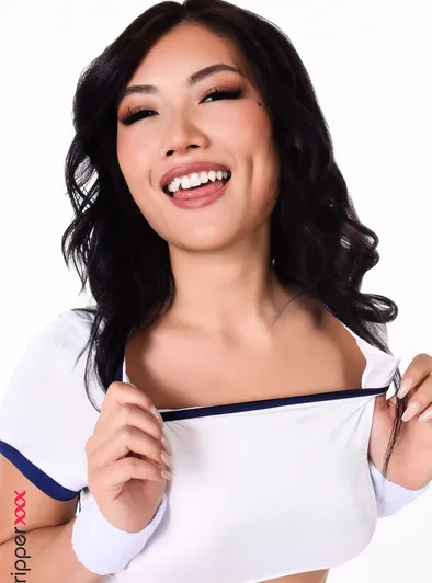 Dolly Orchid Cheerleader Strip and Vibrator Fuck