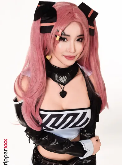 Reina O'hara Cosplay Dildo Fuck