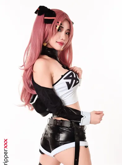 Reina O'hara Cosplay Dildo Fuck
