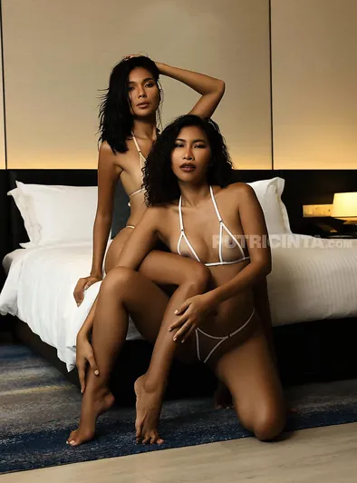 Niki Meow And Rosah Bikini Striptease