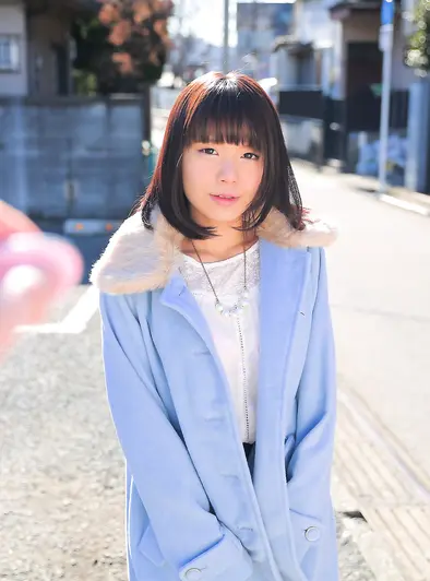 Haruka Miura Flashes Her Trimmed Pussy In Public