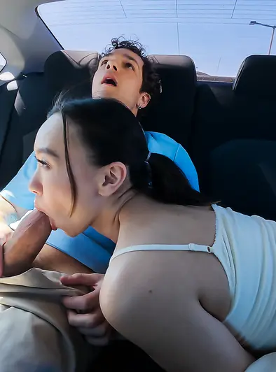 Kimmy Kimm's Backseat BJ Turns Into Wild Cowgirl Ride
