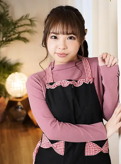 Hodaka Hina Teasing In Lingerie, Kimono, Pool And More