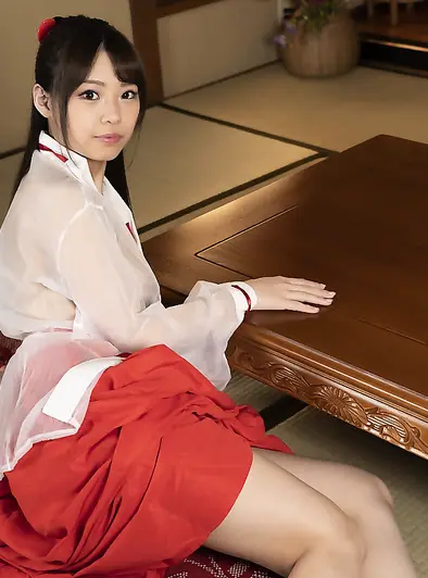 Hodaka Hina Teasing In Lingerie, Kimono, Pool And More