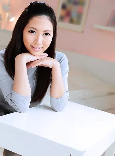 Nene Sakura's Sheer Kimono And Bedroom Photos Hit Different