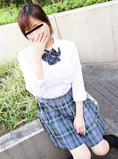Satomi Uehara Flashes That Schoolgirl Smile Outside