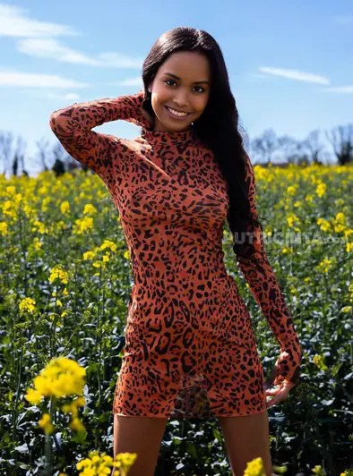 Putri Cinta Strips Naked In The Flower Field