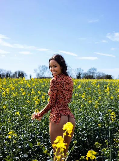 Putri Cinta Strips Naked In The Flower Field
