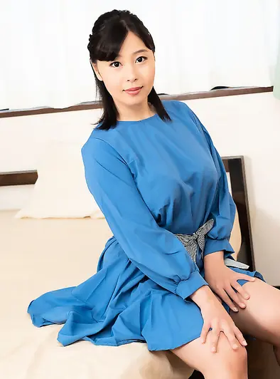 Momoka Ogawa Puts On A Hot Solo Show