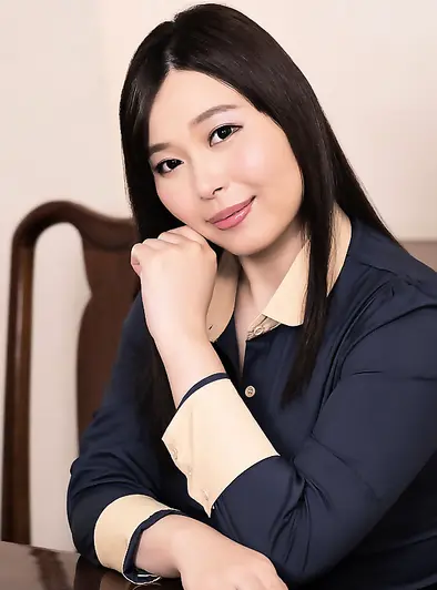 Momoka Ogawa Puts On A Hot Solo Show